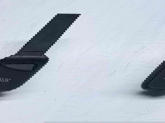  Conector auxiliar USB Skoda Fabia 2 Combi (5J, 545) [Fabr 2007-2014] 5J0035475