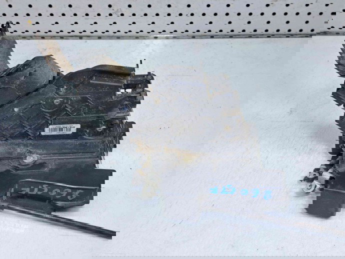 Broasca usa stanga fata Ford Focus 2 (DA) [Fabr 2004-2012] 3M5A-R21813-EP