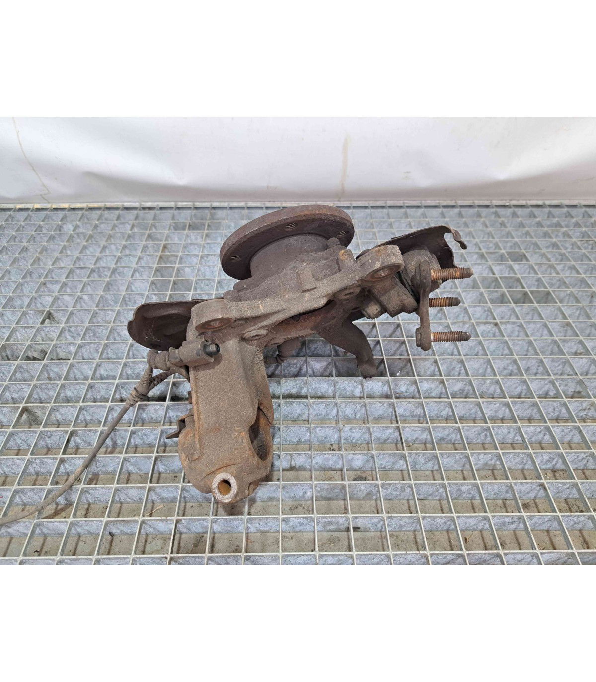 Fuzeta fata stanga Volkswagen Touran (1T1, 1T2) [Fabr 2003-2010] OEM 1.9 TDI BXE 1.9 TDI BXE 77KW / 105CP