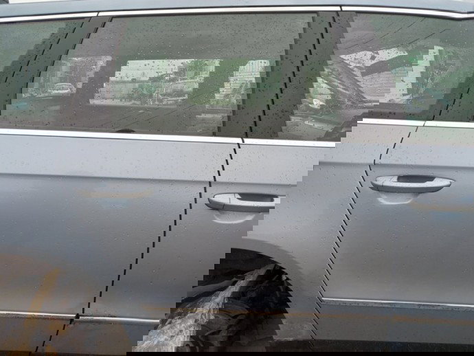 Usa dreapta spate Volkswagen Passat  B6 2.0 BMR OEM 2005-2010