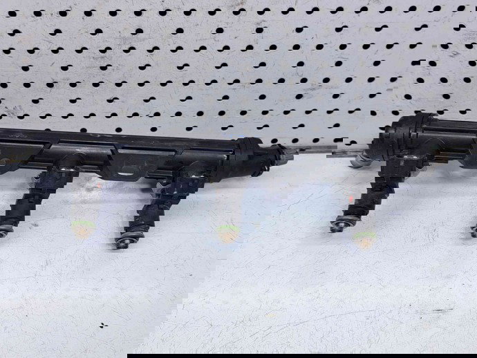 Rampa injectoare Skoda Fabia 2 Combi (5J, 545) [Fabr 2007-2014] 03E133320A 1.2 B CGPA  