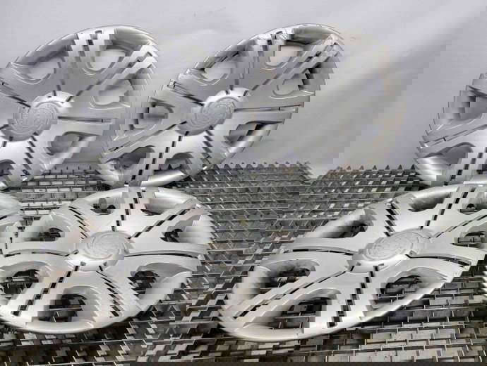 Set capace roti Skoda Fabia 2 Combi (5J, 545) [Fabr 2007-2014] 5J0601147F