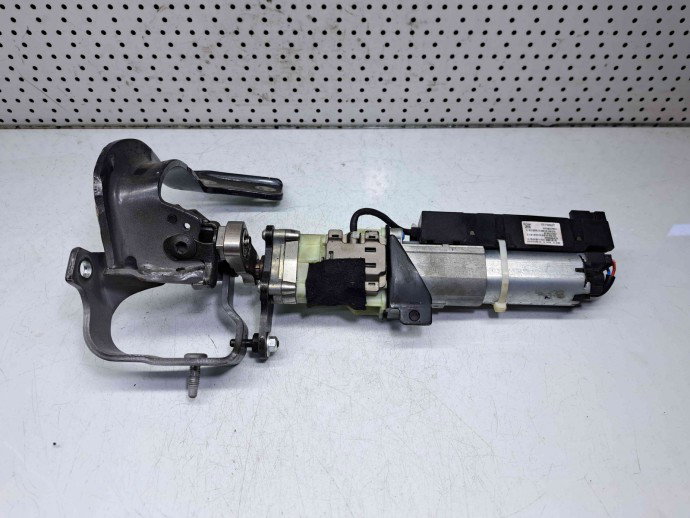  Motoras deschidere capota spate stanga Audi Q5 (8RB) Facelift [ Fabr 2008-2016] 8R0827851