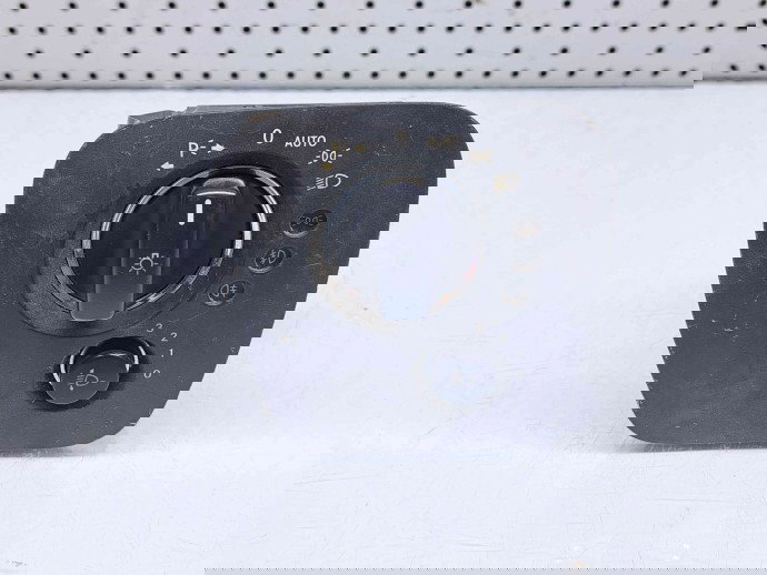  Bloc lumini Mercedes CLS (C219) [Fabr 2004-2011] A2195450604