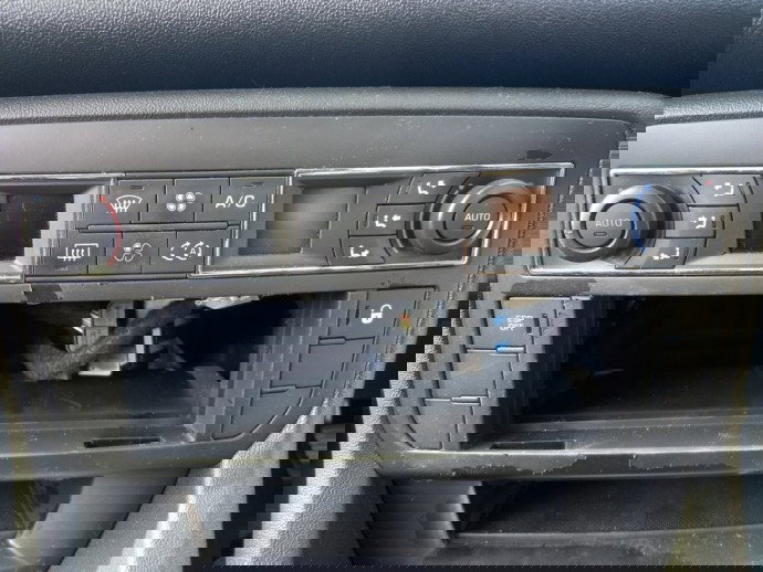 Panou clima Citroen C5 2.0 HDI OEM 2008-2021