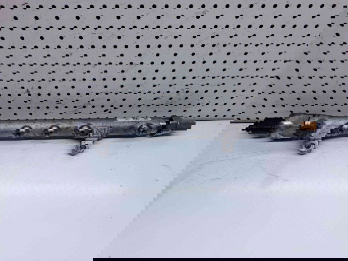 Rampa injectoare Skoda Octavia 2 Combi (1Z5) [Fabr 2004-2013] 03L130089B 1.6 TDI CAYC  