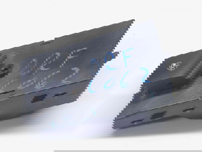  Buton geam dreapta fata Opel Astra J [Fabr 2009-2015] 13301886