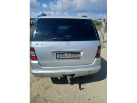 Dezmembrez Mercedes ML270 (W163) 2.7 CDI 20V 1998-2005