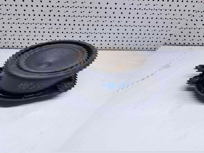  Boxa stanga fata Audi A3 Sportback (8PA) [Fabr 2004-2013] 8P0035411C