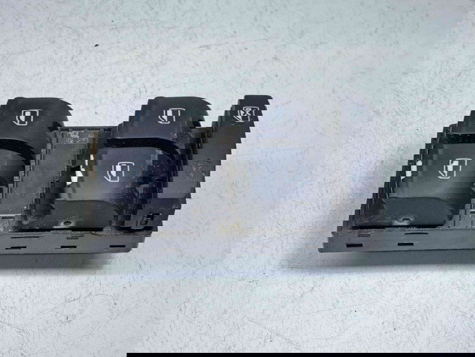  Butoane comanda geamuri sofer Audi A3 Sportback (8PA) [Fabr 2004-2013] 4F0959851C