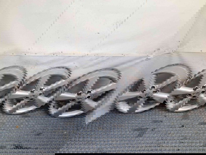 Set jante aliaj Nissan Qashqai [Fabr 2007-2014] R17 / 5X114,3 / ET 40