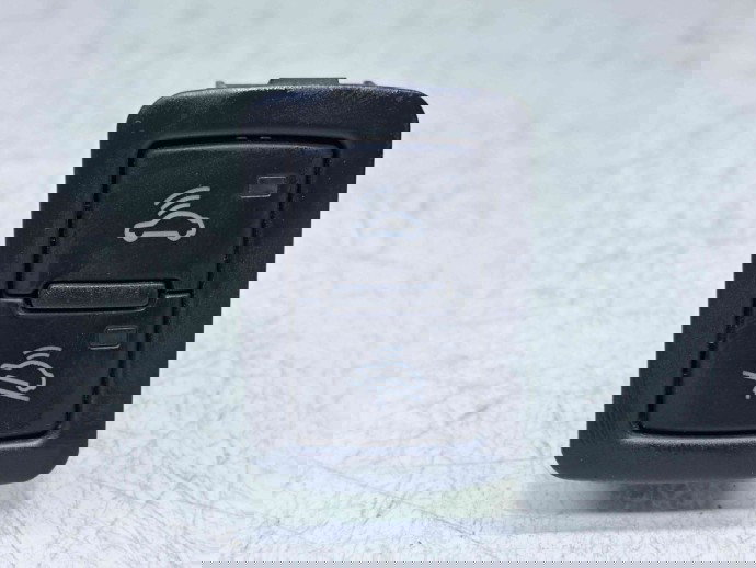  Butoane dezactivare alarma Audi A3 Sportback (8PA) [Fabr 2004-2013] 4F0962109