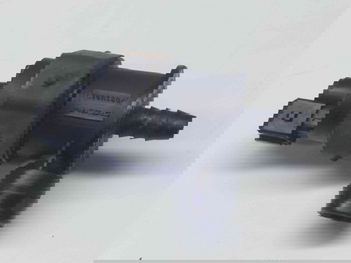 Supapa vacuum Opel Astra J [Fabr 2009-2015] OEM 1.6 B A16XER  