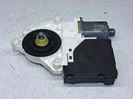 Motoras geam dreapta fata Audi A3 Sportback (8PA) [Fabr 2004-2013] 8P0959801K | 0130822205