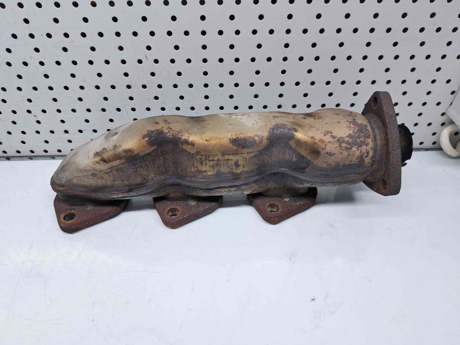 Galerie evacuare Audi A4 (8K2, B8) [Fabr 2008-2015] OEM 2.7 TDI CGKA 2.7 TDI CGKA 140KW / 190CP - imagine 1