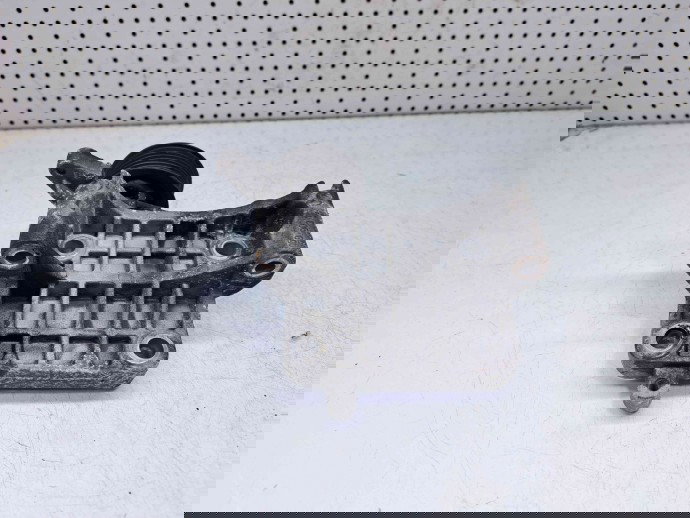 Suport alternator Audi A4 (8K2, B8) [Fabr 2008-2015] 059903143S 2.7 TDI CGKA 140KW / 190CP