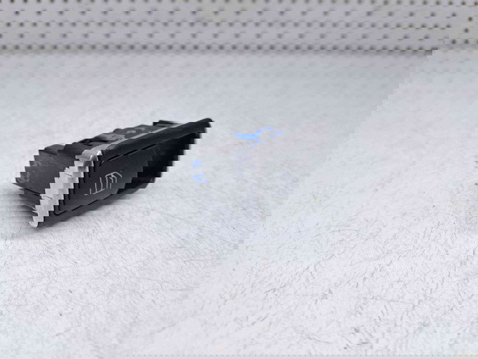  Buton geam stanga spate Mercedes Clasa E (W212) [Fabr 2009-2016] A2049058102