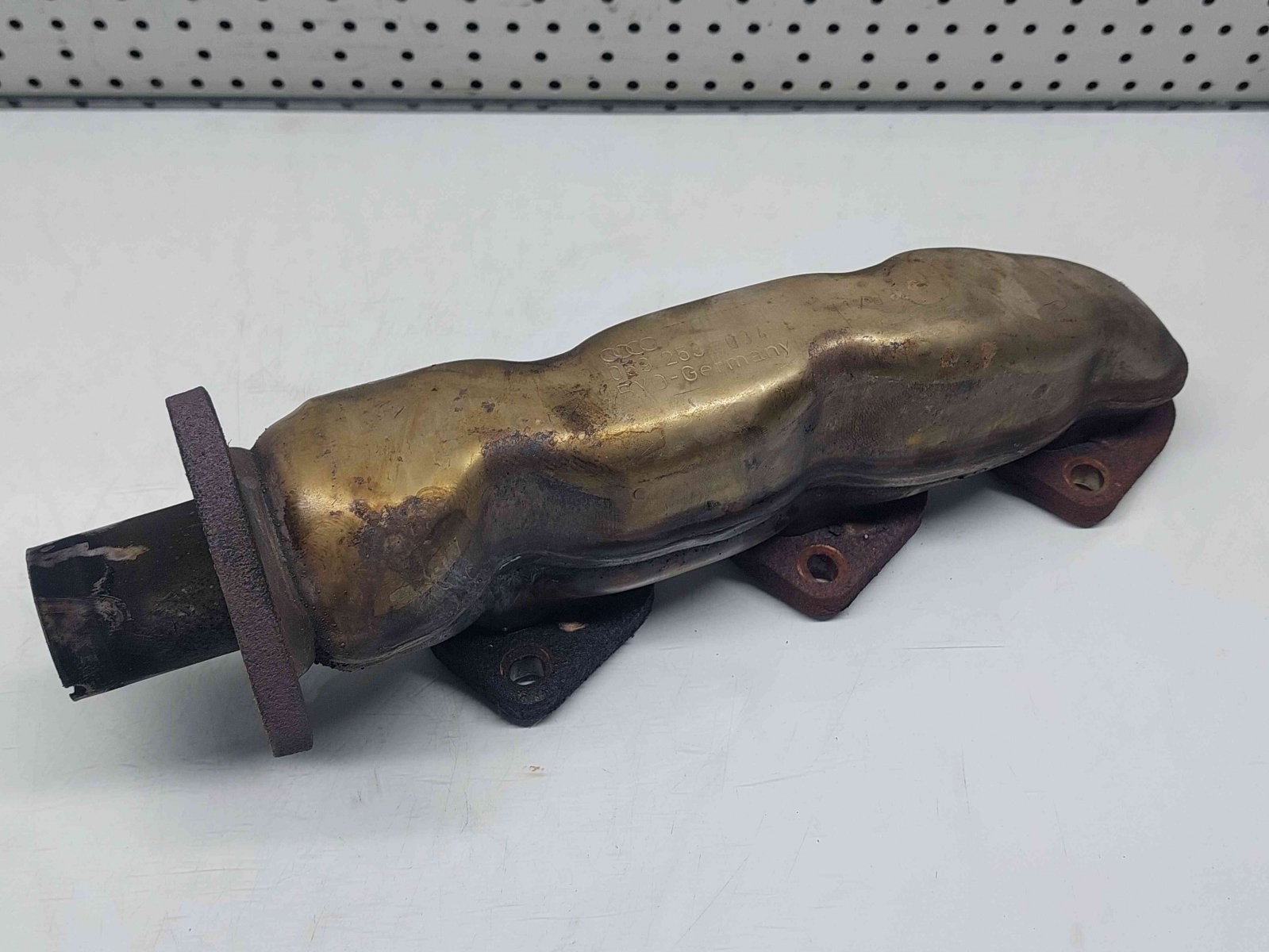 Galerie evacuare Audi A4 (8K2, B8) [Fabr 2008-2015] 059253034L 2.7 TDI CGKA 2.7 TDI CGKA 140KW / 190CP - imagine 1