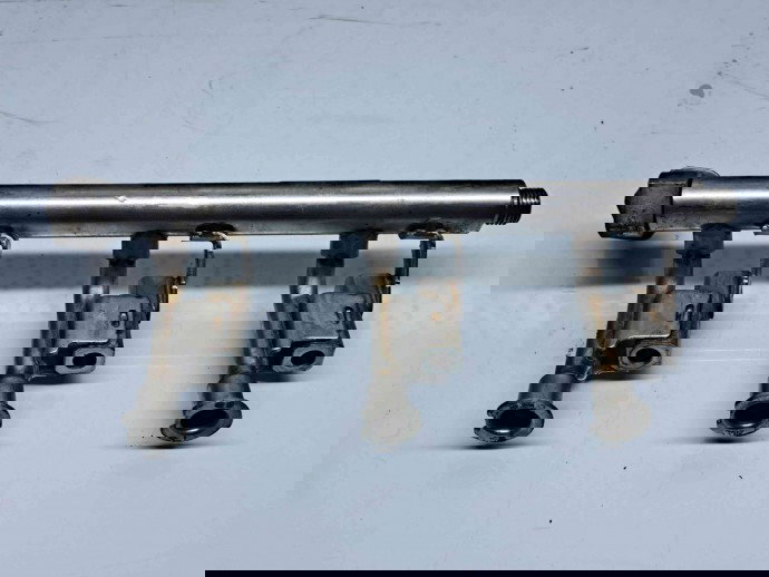 Rampa injectoare Ford Focus 3 Facelift [Fabr 2014-2019] DM5G-9H4870-AA 1.9 TDI BXE 1.0 C10FD0X 88KW / 120CP