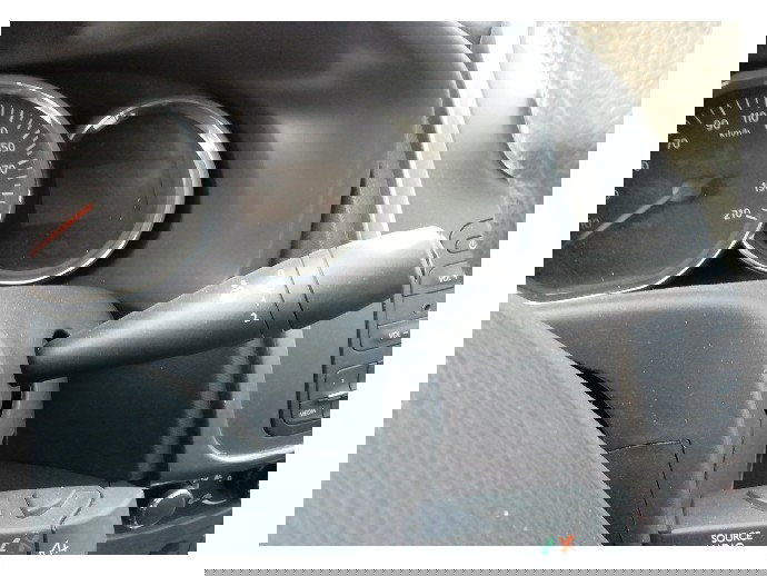 Maneta stergatoare Dacia Logan 1.2 D4F RETP01 2012