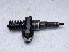 Injector Audi A3 Sportback (8PA) [Fabr 2004-2013] 038130073BN 1.9 TDI BLS 77KW / 105CP  