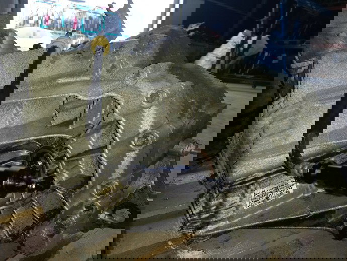 Cutie viteze Ford Kuga 2.0 TDCI AV4R-7002-BC 2008-2012