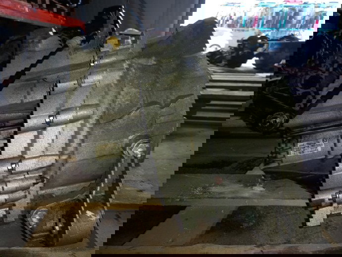 Cutie viteze Ford Kuga 2.0 TDCI AV4R-7002-BC 2008-2012