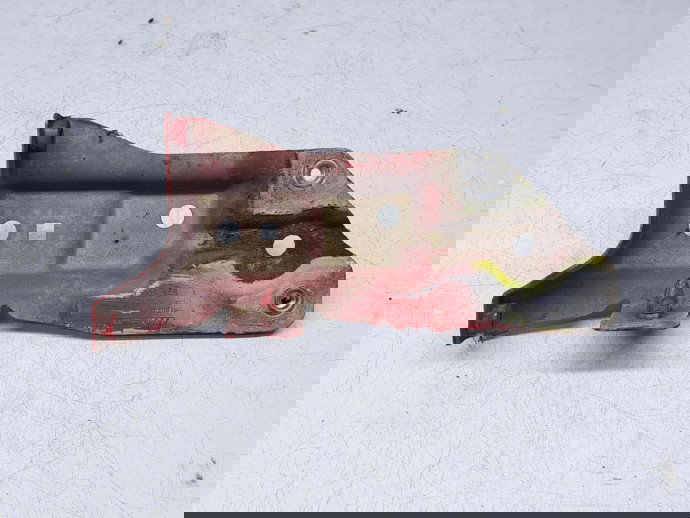 Suport aripa stanga fata Audi A3 Sportback (8PA) [Fabr 2004-2013] 8P0821135A