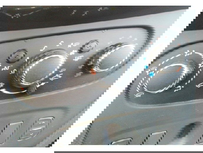 Panou climaDacia Logan 1.2 D4F RETP01 2012