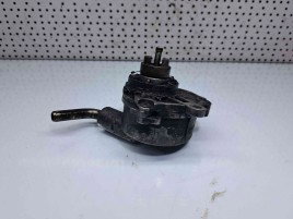 Pompa vacuum Mercedes Clasa C (W203) [Fabr 2000-2007] A6112300065 2.0 CDI  
