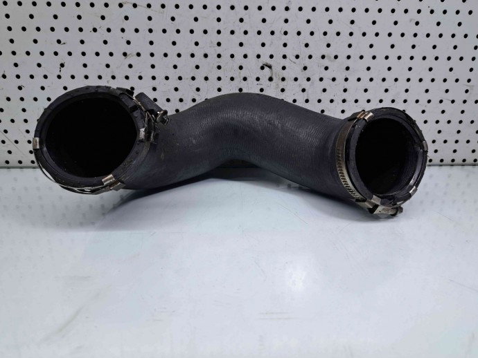 Furtun intercooler Audi Q7 (4LB) [ Fabr 2006-2014] 7L6145972E 3.0 TDI CASA 3.0 TDI CASA 176KW / 240CP