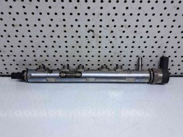 Rampa injectoare Bmw 3 (E90) [Fabr 2005-2011] 7809128-05 2.0  