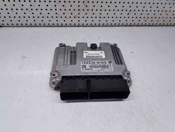 Calculator motor ECU Audi A4 (8K5, B8) Avant [Fabr 2008-2015] 03L906018SK 2.0 TDI CJCD 110KW / 150CP  