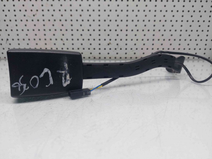  Capsa centura dreapta fata Volkswagen Golf 6 (5K1) [Fabr 2009-2013] 1K4857756T