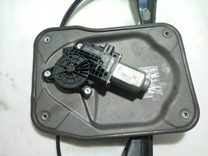 Motoras macara dreapta fata Skoda Fabia 2  6Q2959801F 2007-2014