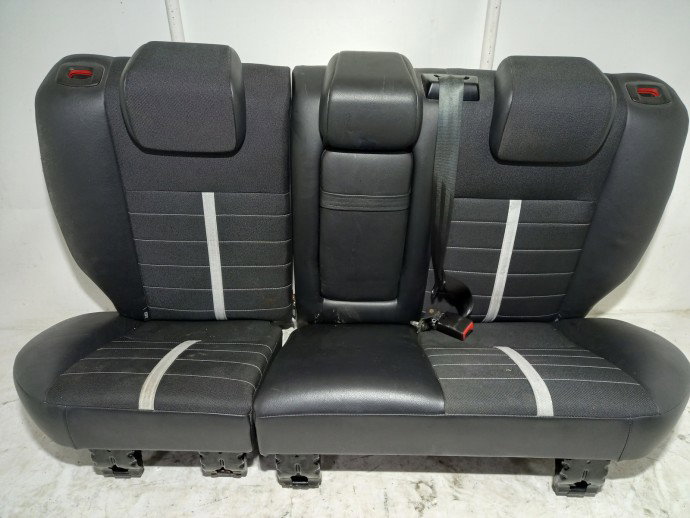 Interior complet  semipiele cu incalzire in scaune Ford Kuga 2008-2012