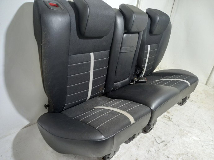 Interior complet  semipiele cu incalzire in scaune Ford Kuga 2008-2012
