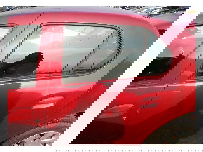 Usa stanga spateDacia Logan 1.2 D4F RETP01 2012