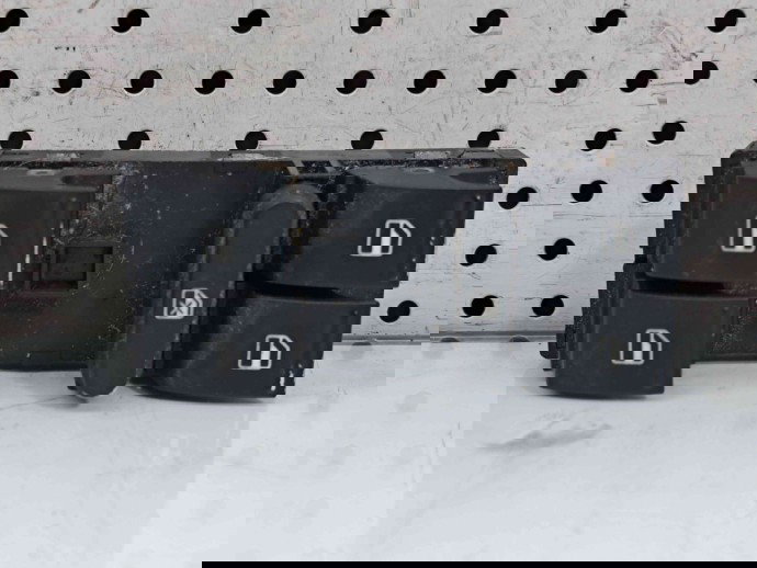  Butoane comanda geamuri sofer Volkswagen Passat CC (357) [Fabr 2008-2012] 1K4959857B