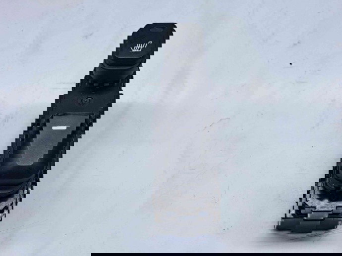  Buton geam stanga spate Hyundai ix35 (LM) [Fabr 2010-2017] 383521-1310