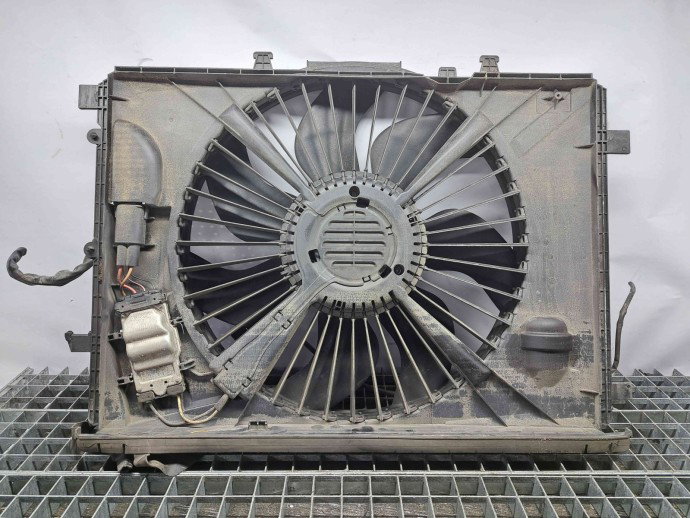 Electroventilator Mercedes Clasa C (W204) [Fabr 2007-2014] A2045000755 2.2 CDI 651911  