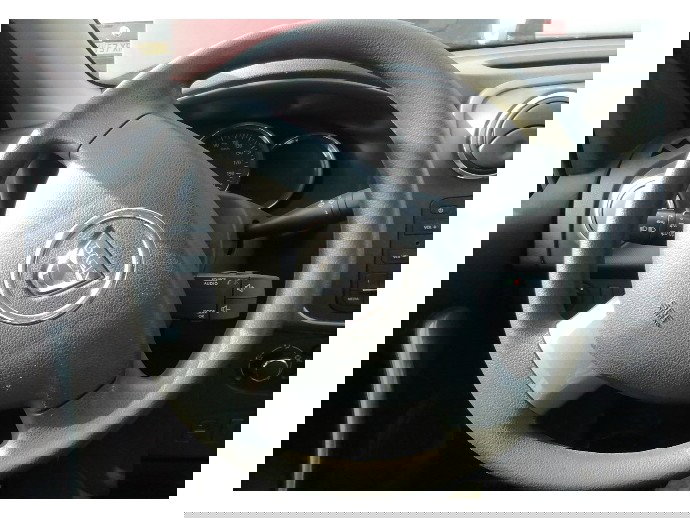 VolanDacia Logan 1.2 D4F RETP01 2012