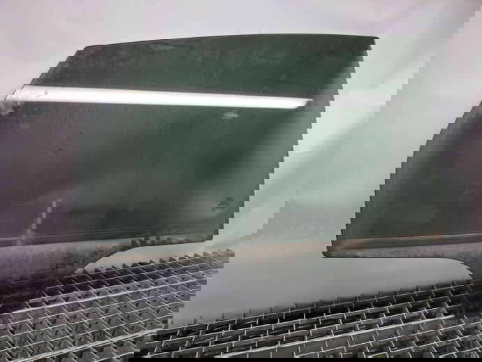 Geam usa dreapta spate Ford Focus 3 Facelift [Fabr 2014-2019] OEM