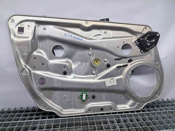 Macara electrica geam stanga fata Mercedes Clasa C (W204) [Fabr 2007-2014] 981692-105