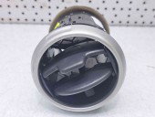  Grila aerisire centrala dreapta Nissan Qashqai [Fabr 2007-2014] 68760JD10A