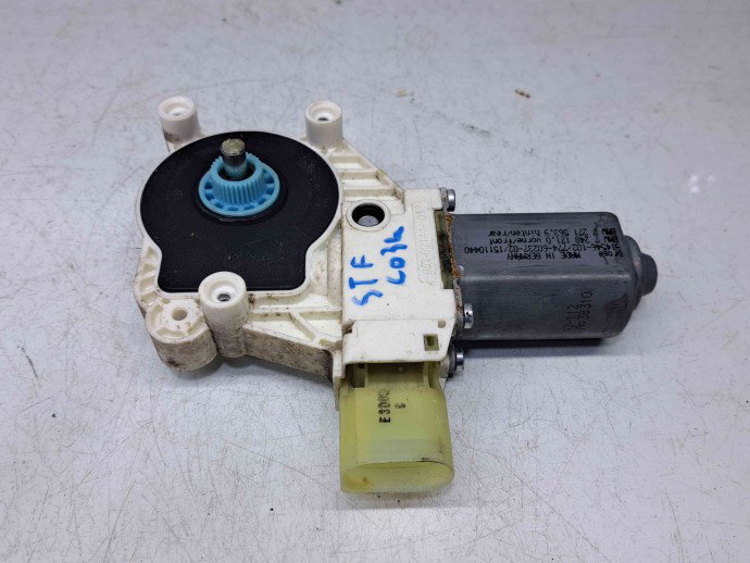 Motoras geam stanga fata Bmw 5 (F10) [Fabr 2011-2016] 7248171