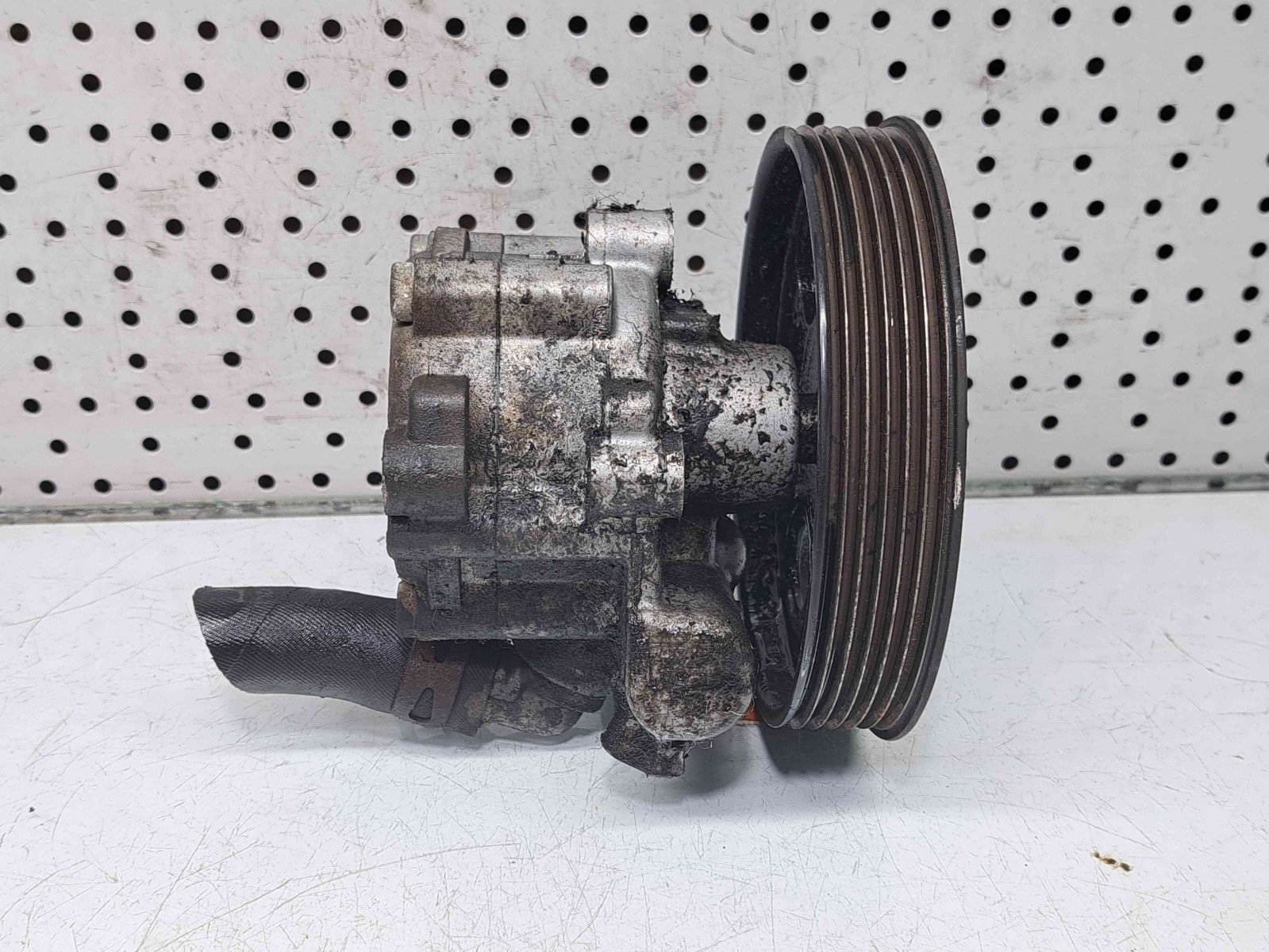 Pompa servodirectie Dacia Duster [fabr 2010-2017] OEM 1.5 DCI K9K898 1.5 DCI K9K898 80KW / 109CP - imagine 1