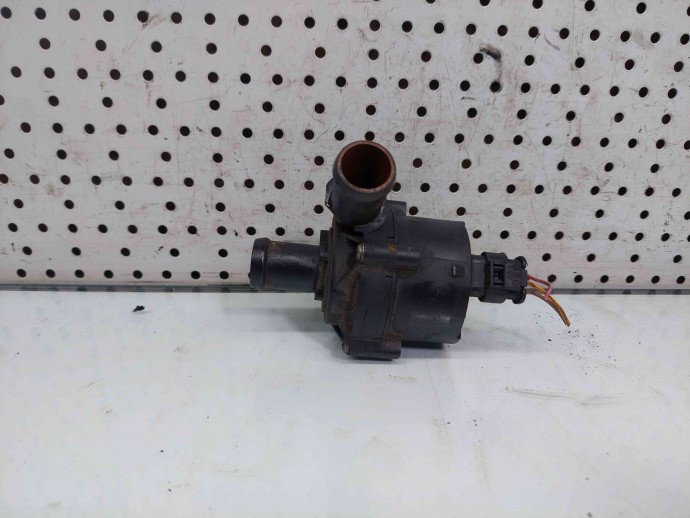Pompa recirculare apa Audi A4 (8K5, B8) Avant [Fabr 2008-2015] 5Q0965567J 2.0 TDI CAGA  