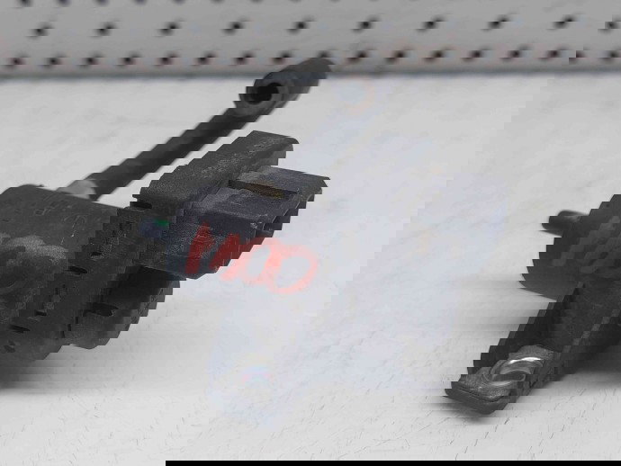 Supapa vacuum Dacia Duster [fabr 2010-2017] 8200762162 1.5 DCI K9K898  