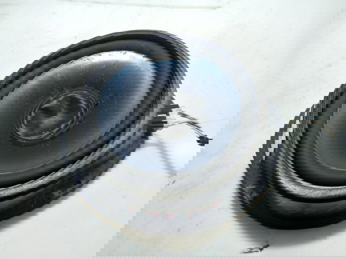 Boxa dreapta fata Ford Kuga  3M5T-18808-DD 2008-2012